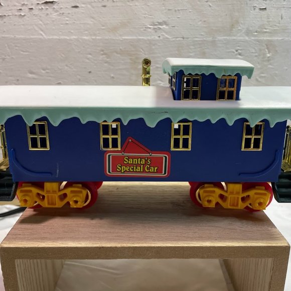 Toy State Christmas Magic Train Santa Santas Special Car Blue Passenger Car Only - Picture 5 of 9